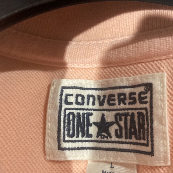 Men’s converse one star golf shirt size L in a peach color with white stripes - Picture 3 of 3